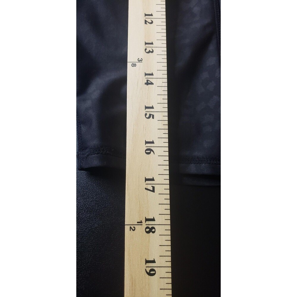 Actively Black Compression Shorts Womens L Black Zip Pockets Performance - Picture 8 of 8